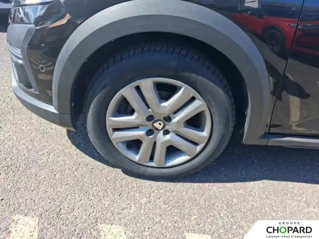 Dacia Sandero eco-g 100 — photo 12
