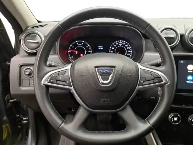 Dacia Duster tce 150 fap 4x2 edc — photo 35