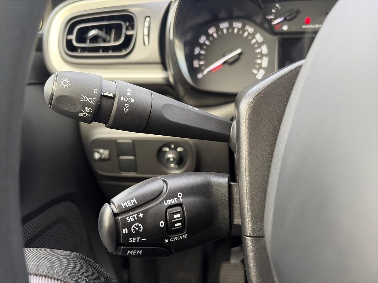 Citroën C3 1.2 puretech 83ch s&s feel pack — photo 20