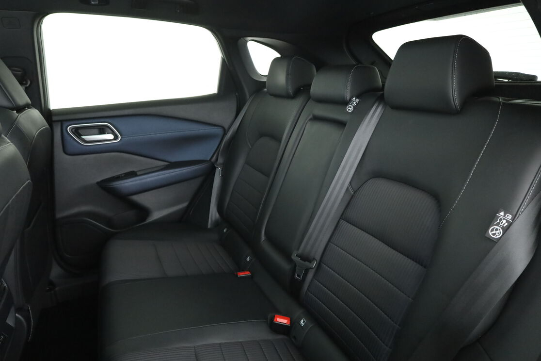 Nissan Qashqai 1.3 Mild Hybrid Tekna — photo 13