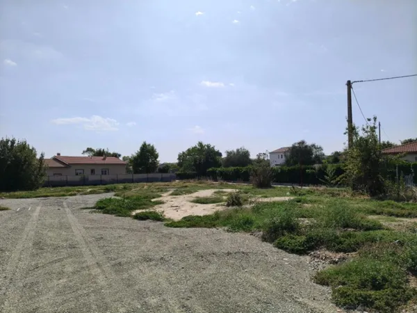 Terrain 452 m²
