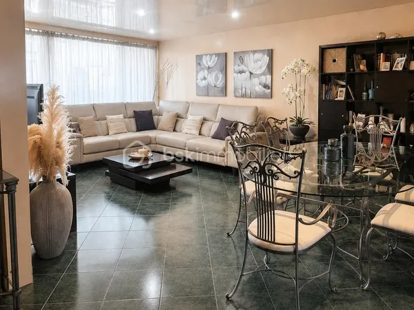 Appartement 4 pièces 93 m²
