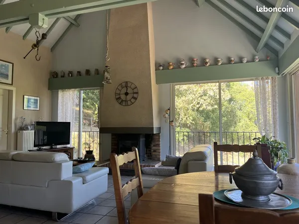 Maison 9 pièces 176 m²