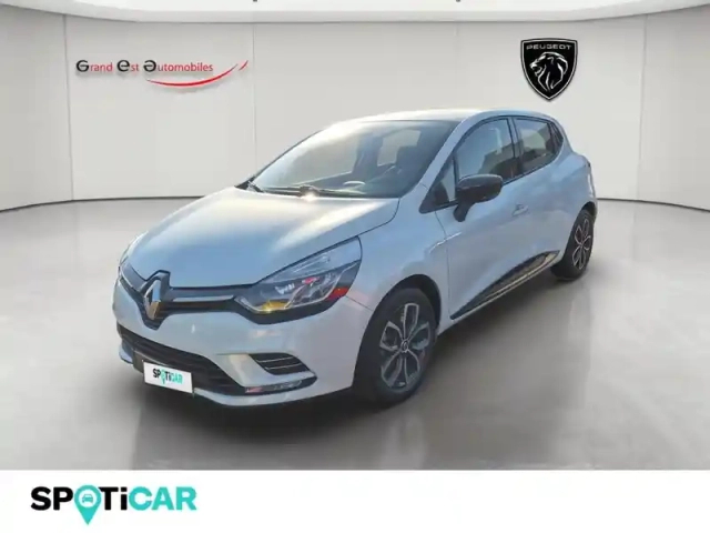 Renault Clio 0.9 tce 90ch limited 5p — photo 1