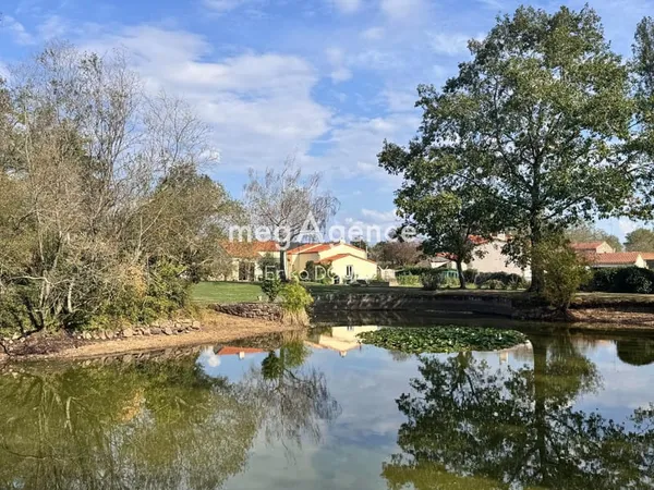 Maison de charme en campagne avec potentiel
