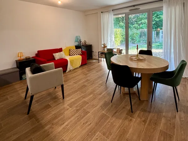 À vendre - Appartement T2 en rez-de-jardin à Orvault Bourg Situé au coeur d'Orvault Bourg 52m²