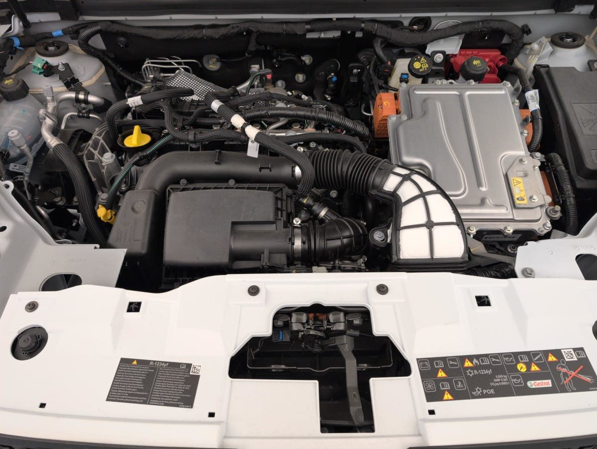 Dacia Bigster — photo 24
