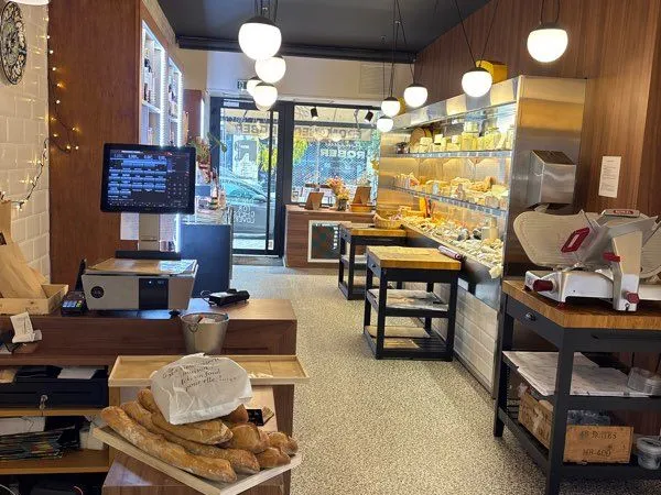 À vendre - fromagerie de quartier