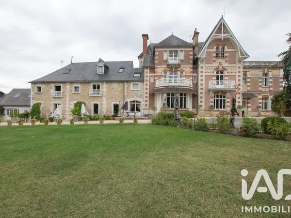 Maison 40 pièces 2000 m²