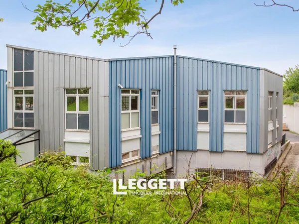 Immeuble 37 pièce(s), CRÉTEIL