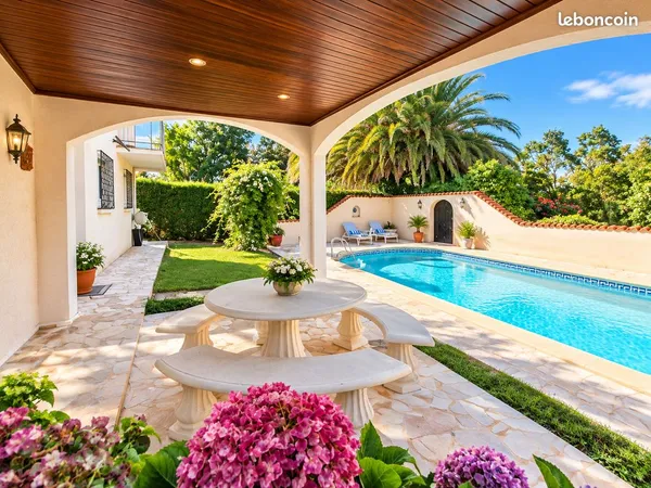 Propriété 6 pièces 153 m²
