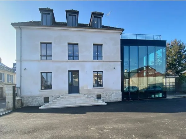 Immeuble 280 m²