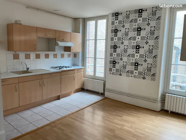 Appartement T3/T4 65m² hyper centre