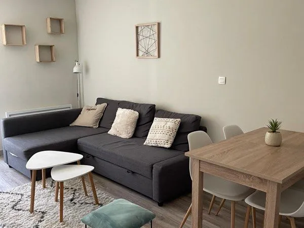 Studio meublé