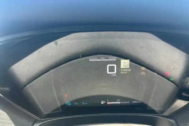 Citroën C5 x hybride rechargeable 225 s&amp;s e-eat8 — photo 16