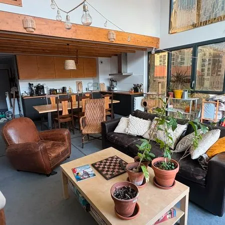 Chambre disponible dans coloc à Brazza