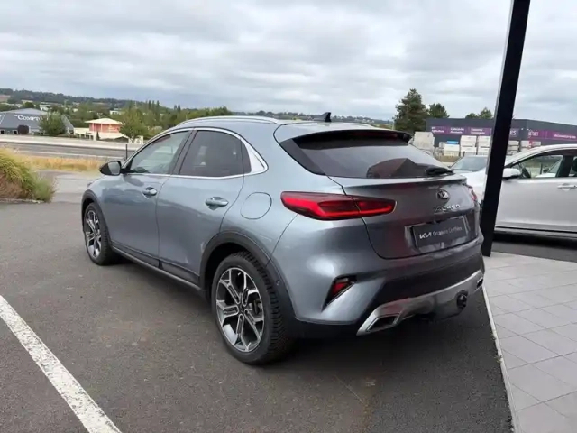 Kia Xceed 1.4 t-gdi 140ch premium dct7 — photo 6