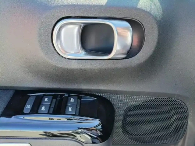 Citroën C3 societe bluehdi 100 s&amp;s feel — photo 20