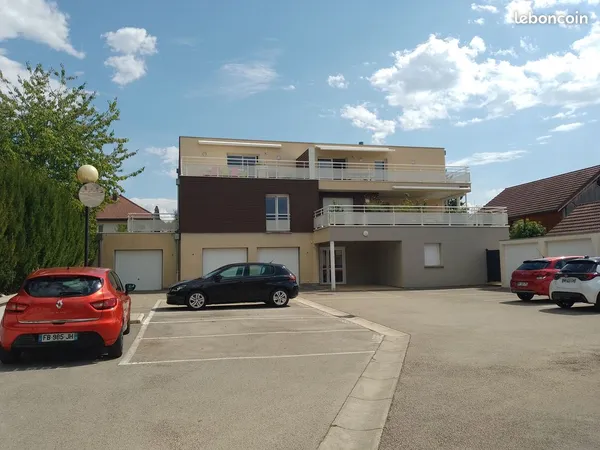 4 pièces - Appartement de 77,57 m² - Etage 2/2 - Terrasse