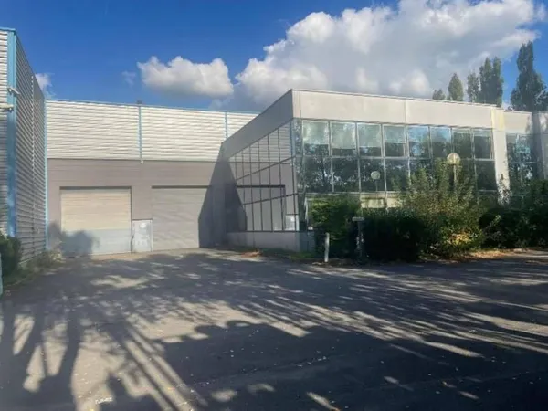 Entrepôt 5284 m²