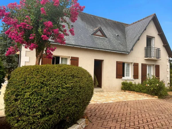 Monnaie : maison traditionnelle