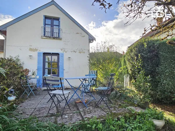 Maison de 87 m² avec garage et terrasse - Saint-Rémy, secteu