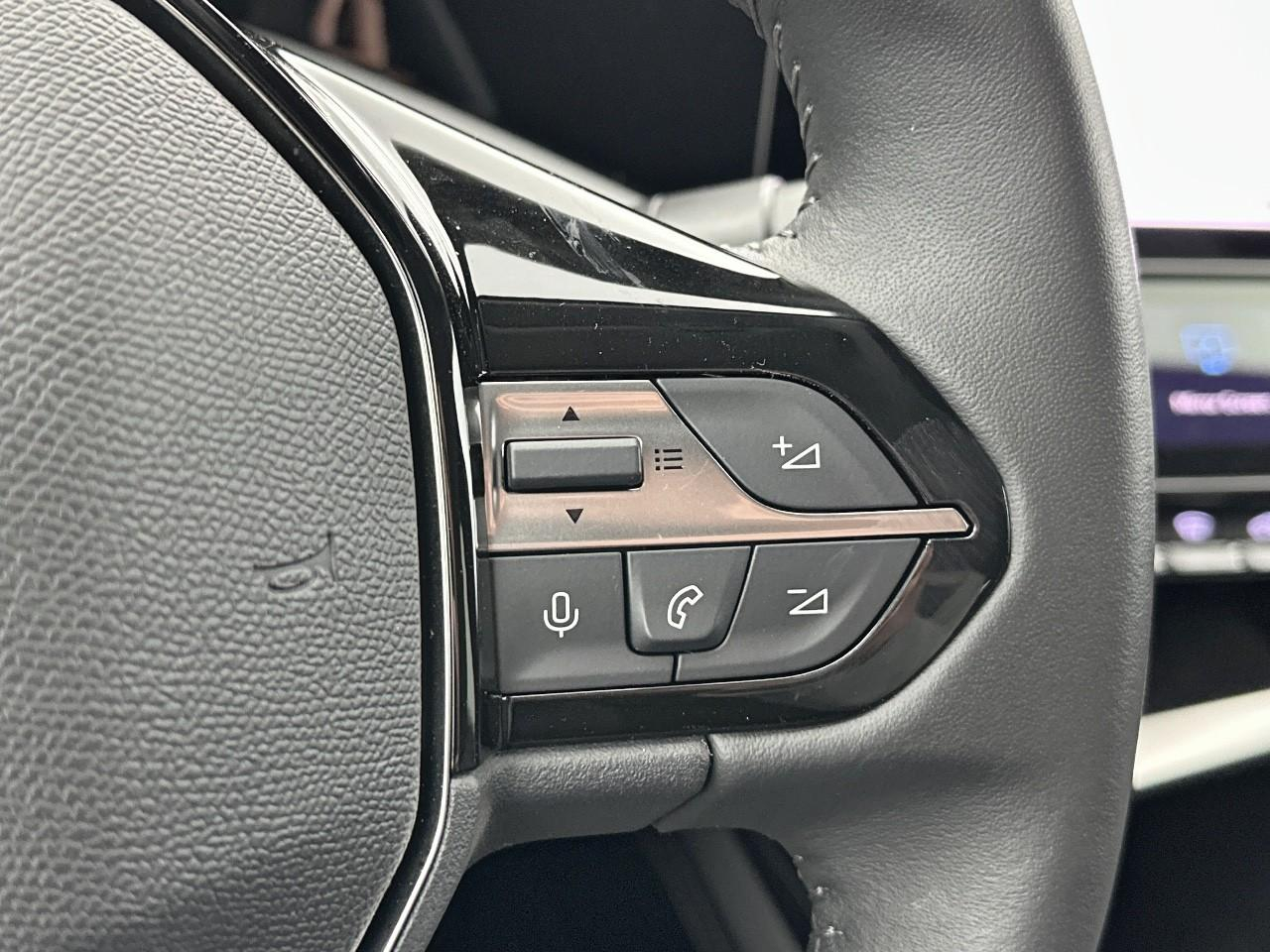 Peugeot 308 puretech 130ch s&s bvm6 allure pack — photo 19