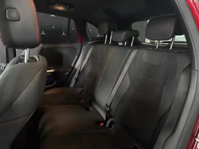 Mercedes Gla 200 amg line — photo 33