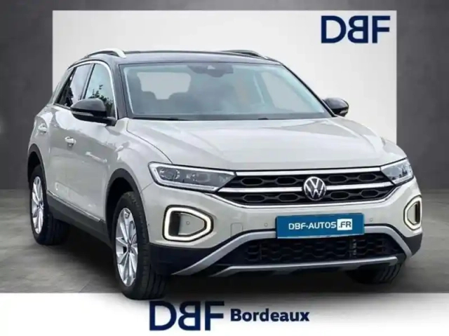 Volkswagen T-Roc 1.5 tsi evo 150 start/stop dsg7 style — photo 6