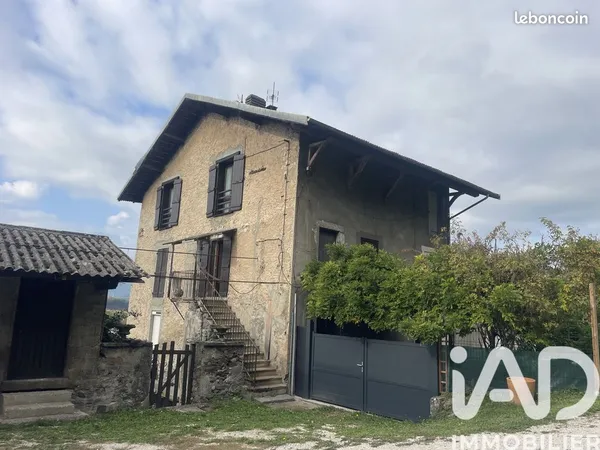 Duplex 5 pièces 83 m²