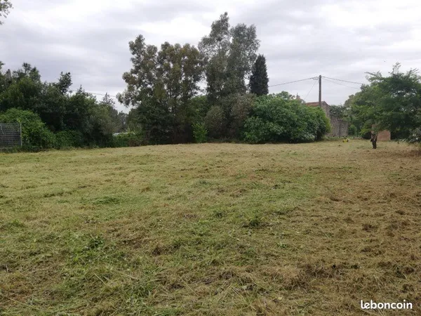 Terrain constructible 1212m2