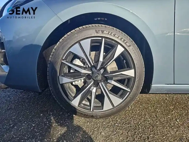 Peugeot 308 sw hybrid 145 e-dcs6 — photo 11