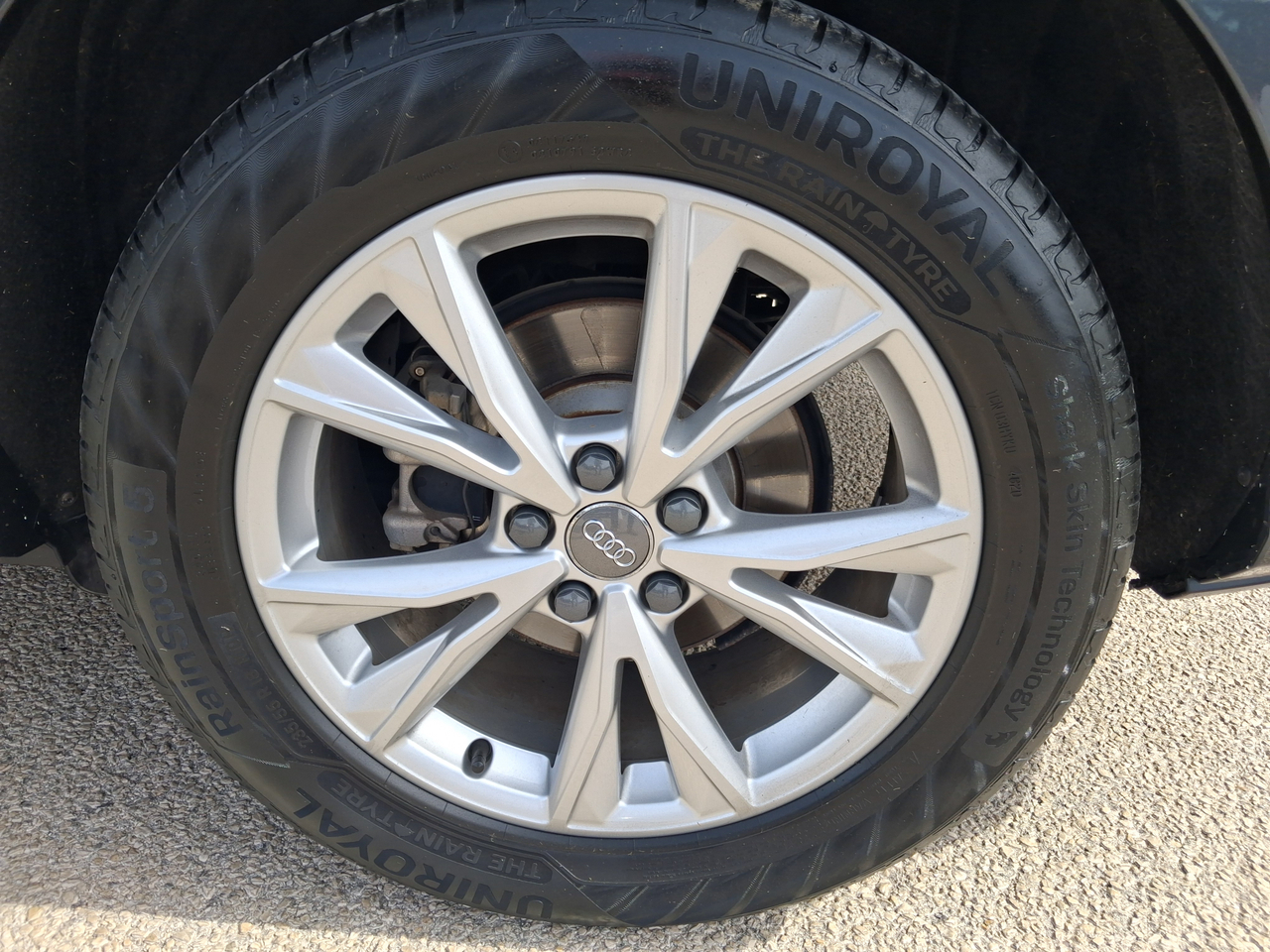 Audi Q3 35 TDI 150 ch Quattro — photo 54