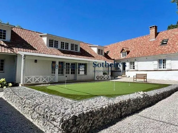 Maison 5 pièces 160 m²