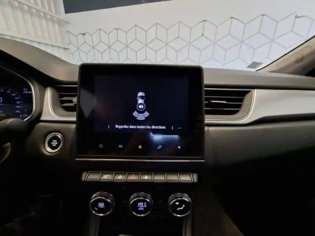 Renault Captur tce 90 - 21 — photo 185