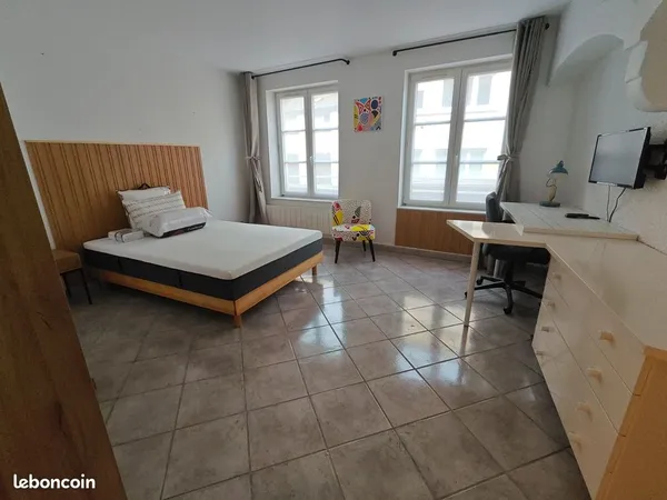 THIONVILLE HYPER CENTRE - 108 m² - 3 CHAMBRES - 6 MIN GARE