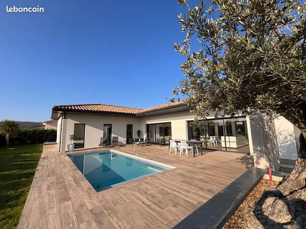 Villa contemporaine 128m2, piscine et garage