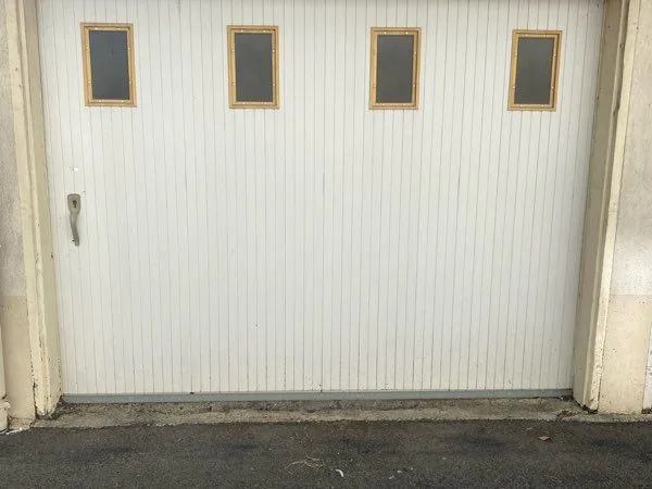 Garage fermé