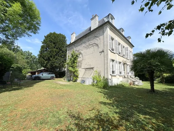 Maison de caractère au centre-ville