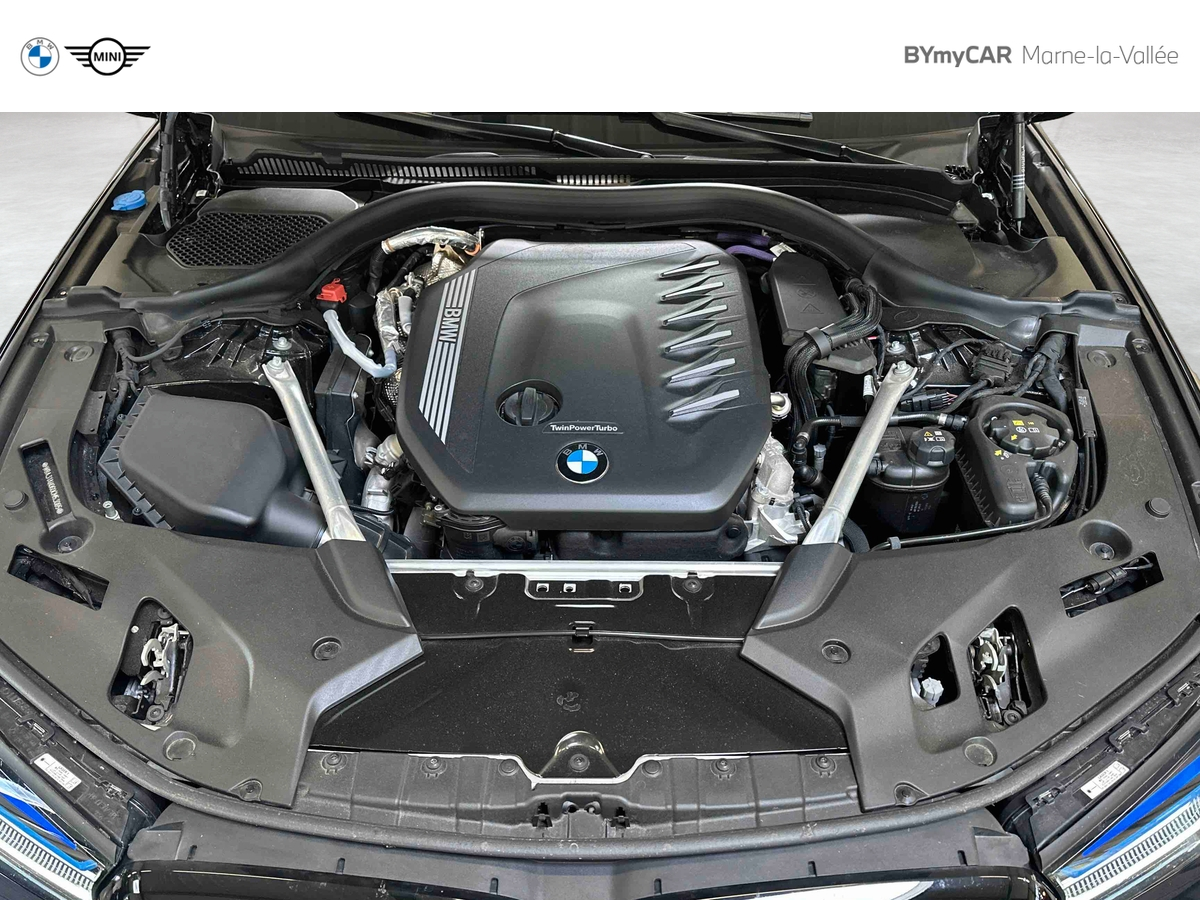 BMW 530d TwinPower Turbo xDrive 286 ch BVA8 — photo 17