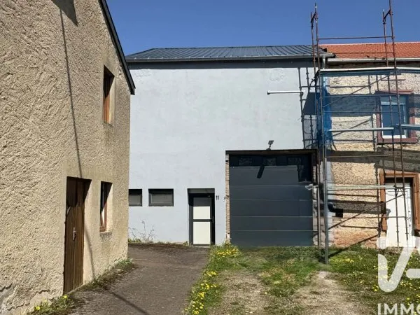 Parking 104 m²