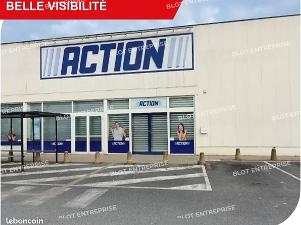 Local commercial 1 206 m²