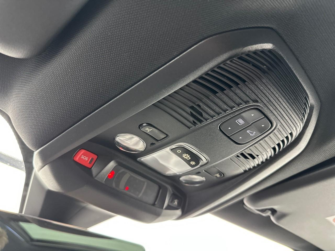 Peugeot 5008 puretech 130ch s&s eat8 gt pack — photo 37