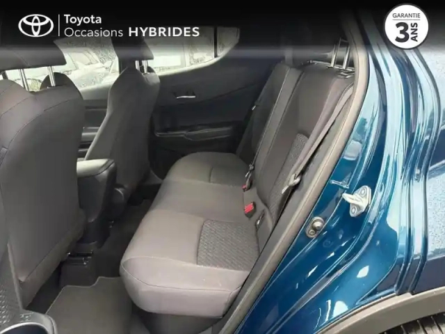Toyota C-Hr 1.8 hybride 122ch dynamic e-cvt — photo 12