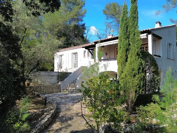 Maison 5 pièces 130 m²