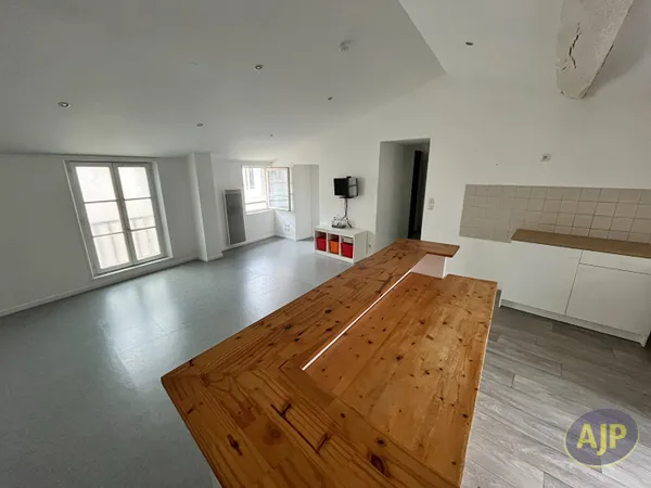 APPARTEMENT T2