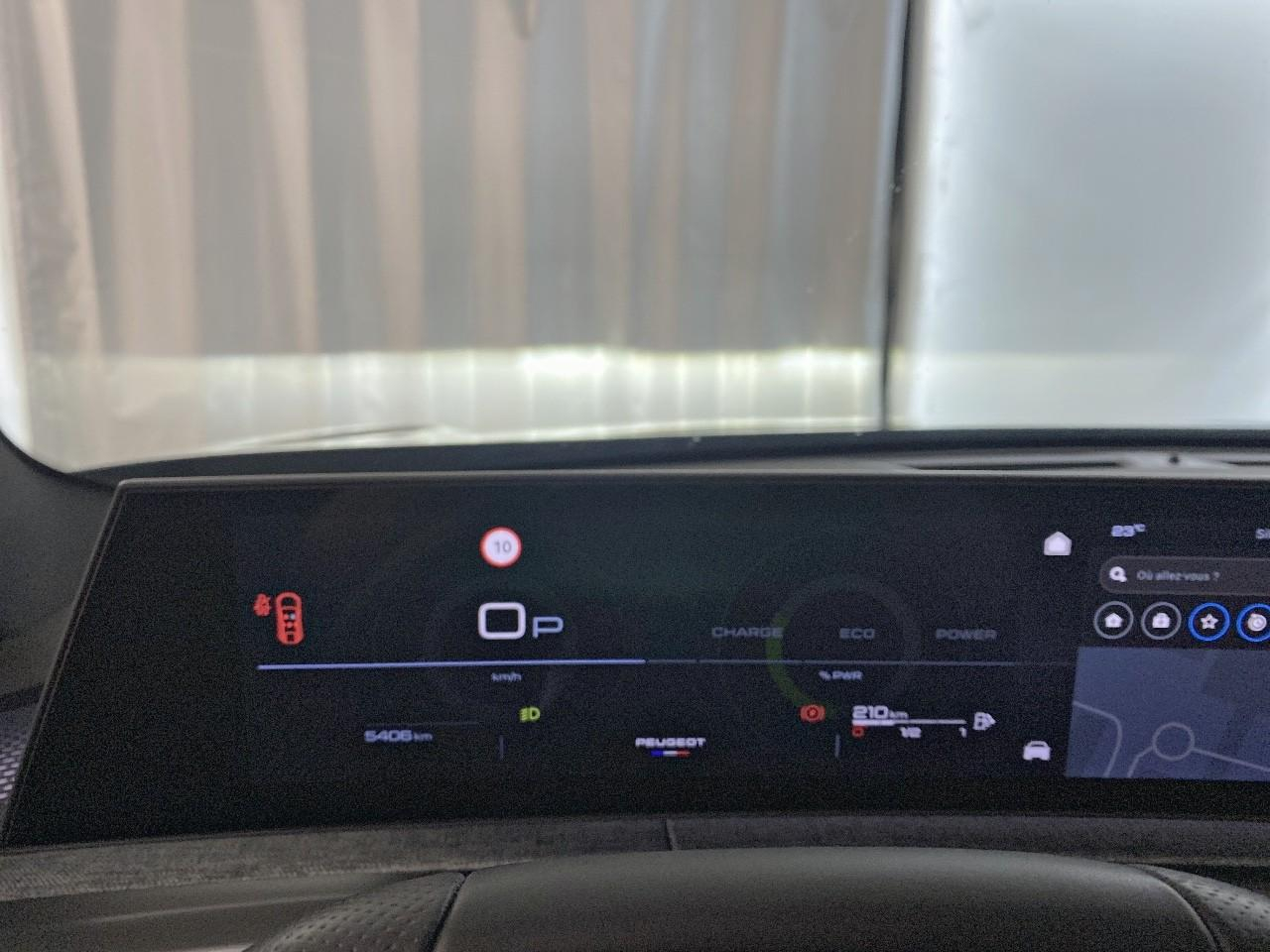 Peugeot 3008 hybrid 145 e-dcs6 gt — photo 13