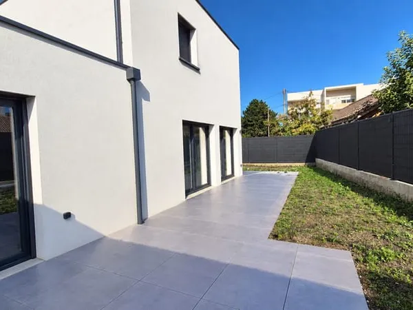 Maison Echirolles 5 pièce(s) 117 m2