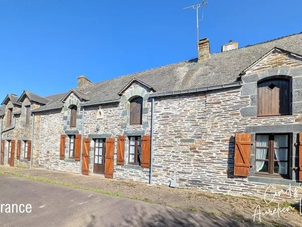 Longère familiale 210 m² + dépendances - Terrain 2 600 m² - Projet de vie ou gîtes