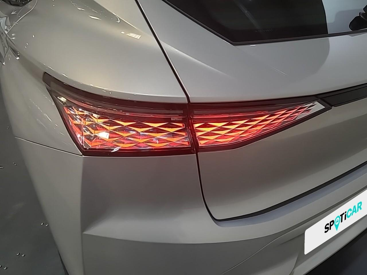 Ds Ds 4 puretech 130 eat8 performance line — photo 25
